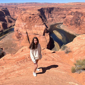 Meet your Posher, Anna